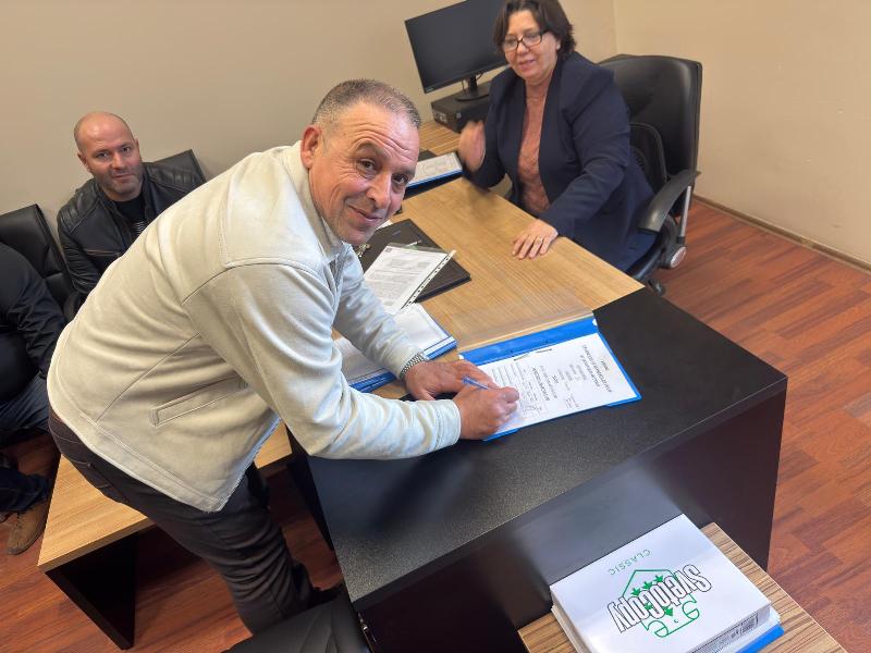 MEHMET-OZ-MAZBATA3 BAŞKANIMIZ MEHMET ÖZ MAZBATASINI ALDI